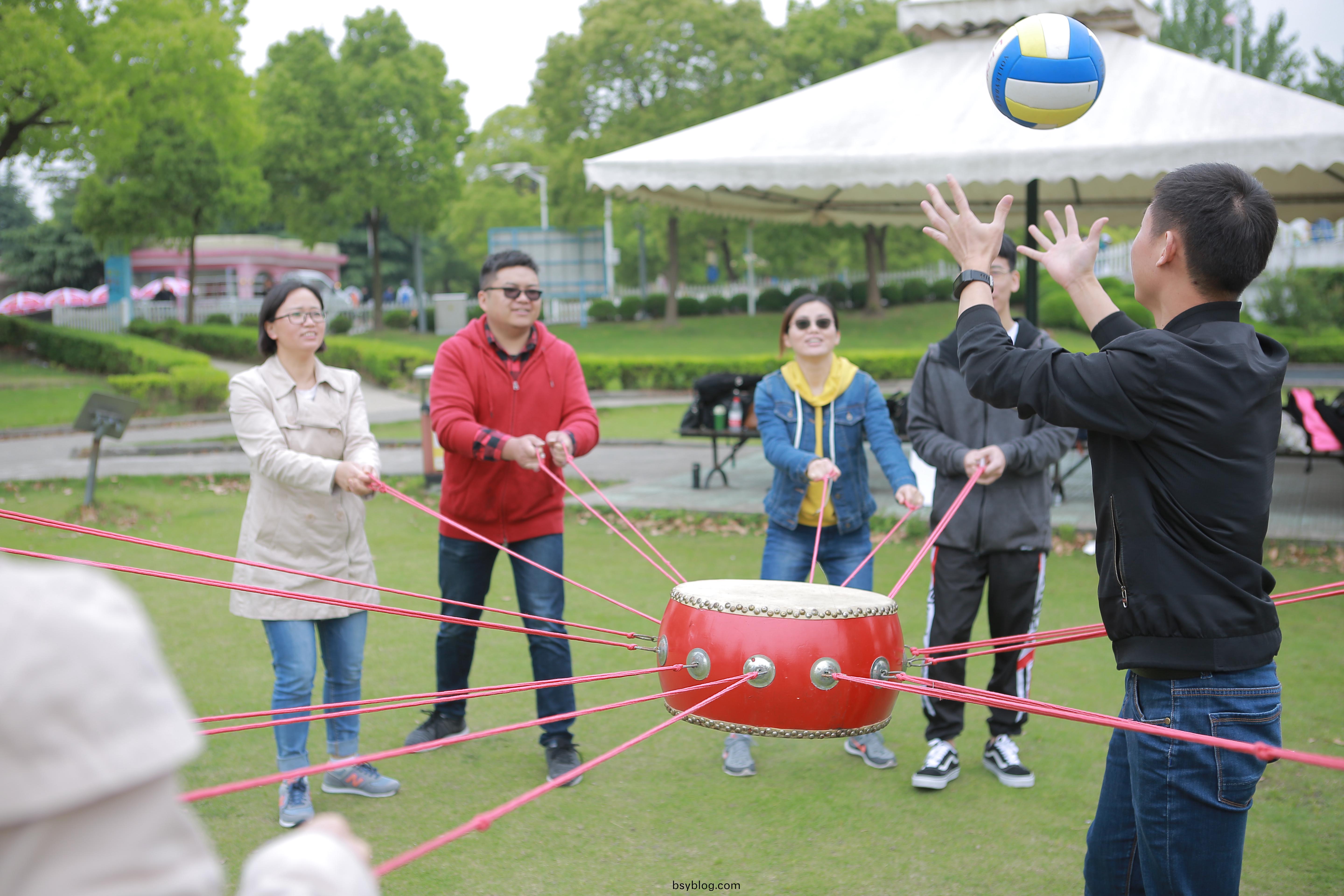 凝心(xin)聚力、信任(ren)互(hu)助(zhu)--百(bai)傲(ao)2019年(nian)東(dong)方綠(lv)舟搨(ta)展(zhan)培訓